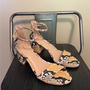 Aldo Snakeskin Block Heel Sandals Yellow Black 7.5 Wide Ankle Strap